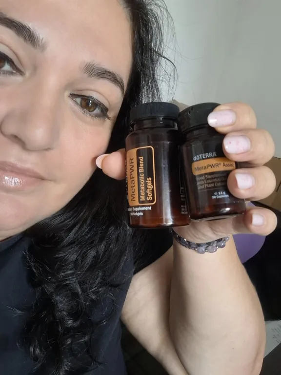 MetaPWR Assist vs MetaPWR Softgels